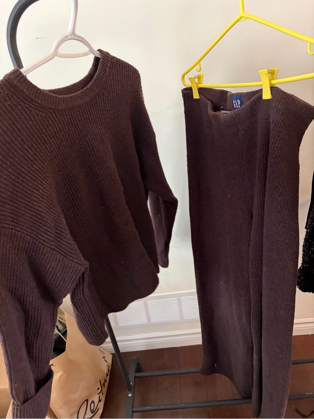 GAP Women's Dark Brown Ribbed Knit Crewneck Sweater and pants Set